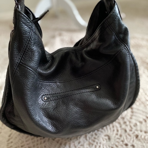 EUC B Makowsky supple black leather bag - Picture 5 of 16